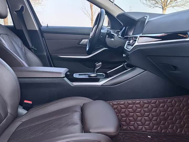 Фото 4 - BMW 3 Series