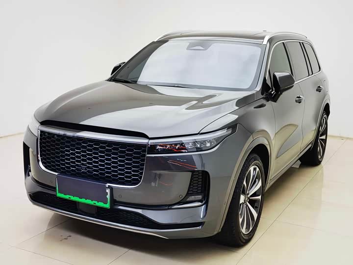 Фото 1 - LiXiang One