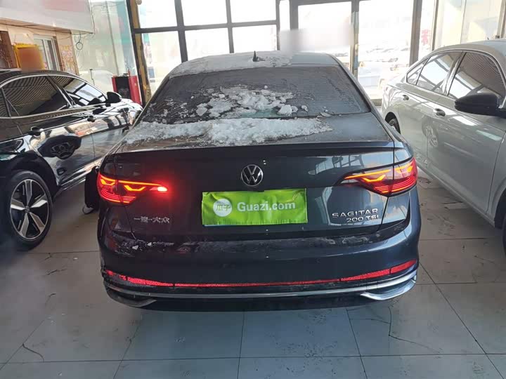 Фото 6 - Volkswagen Sagitar L