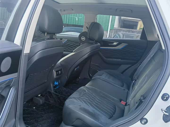 Фото 4 - Hongqi HS5