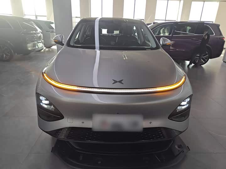 Фото 3 - XPeng G6