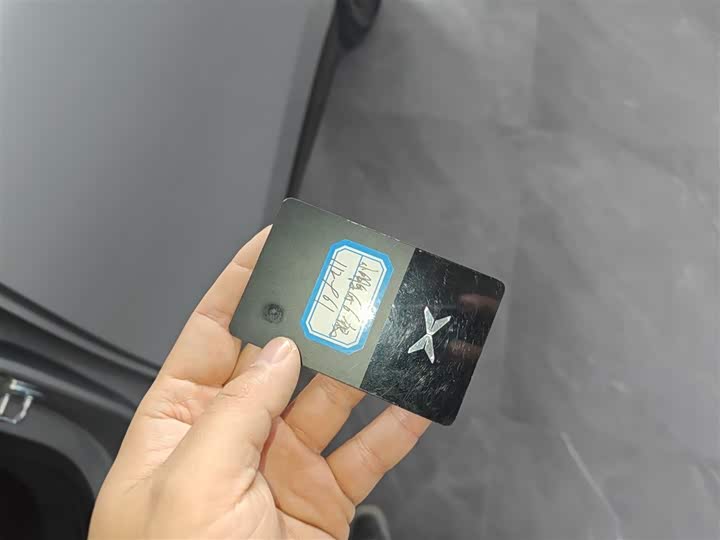 Фото 9 - XPeng G6