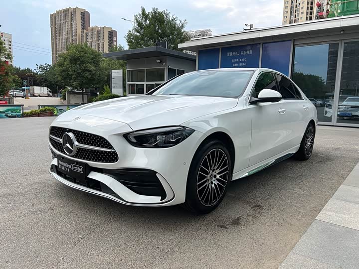 Фото 1 - Mercedes-Benz C-Class