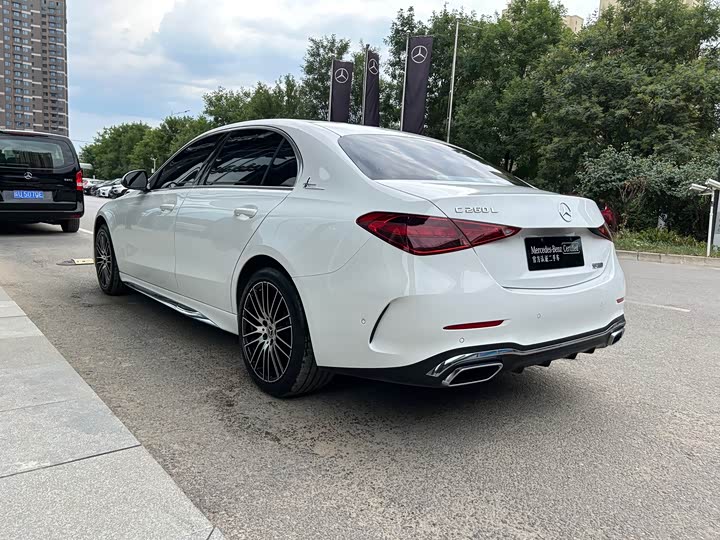 Фото 6 - Mercedes-Benz C-Class