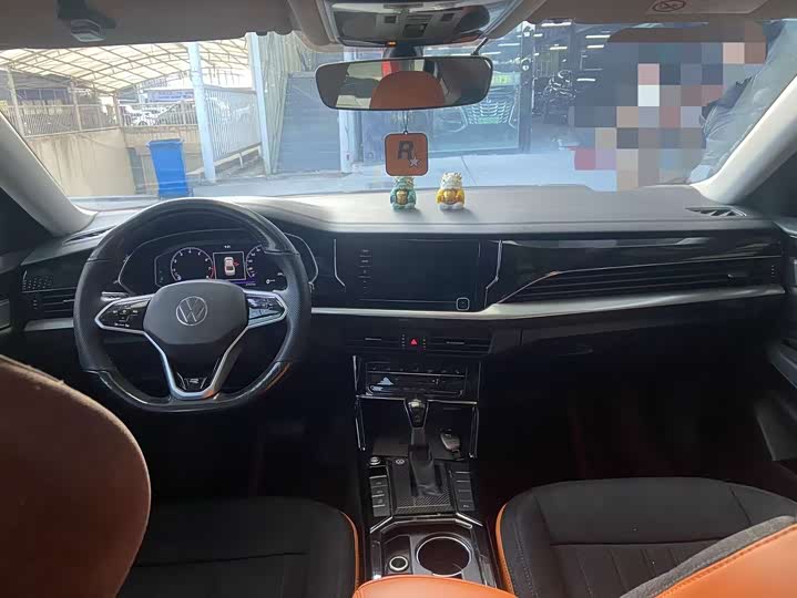 Фото 4 - Volkswagen Passat