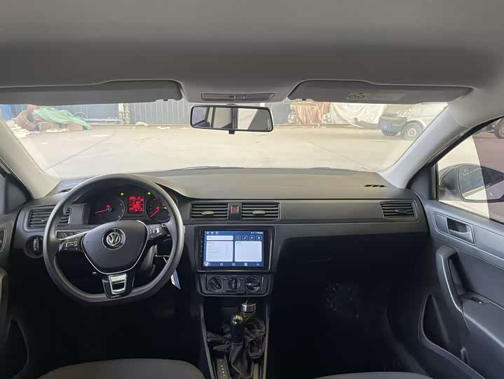 Фото 8 - Volkswagen Santana