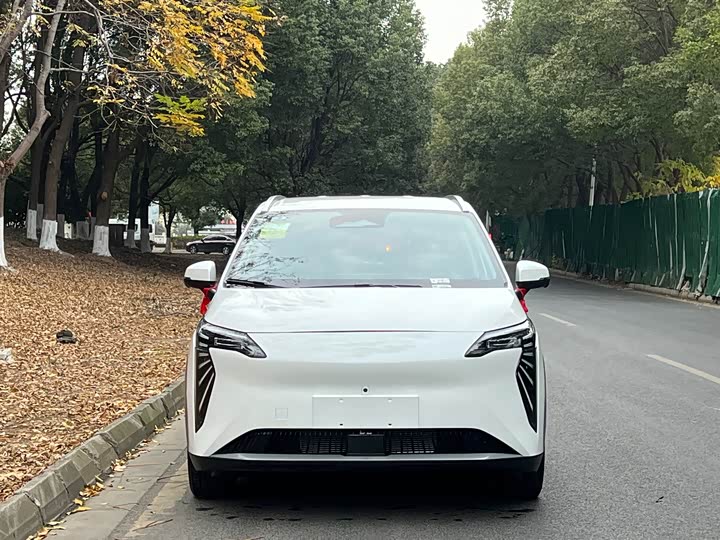 Фото 2 - GAC Aion Y