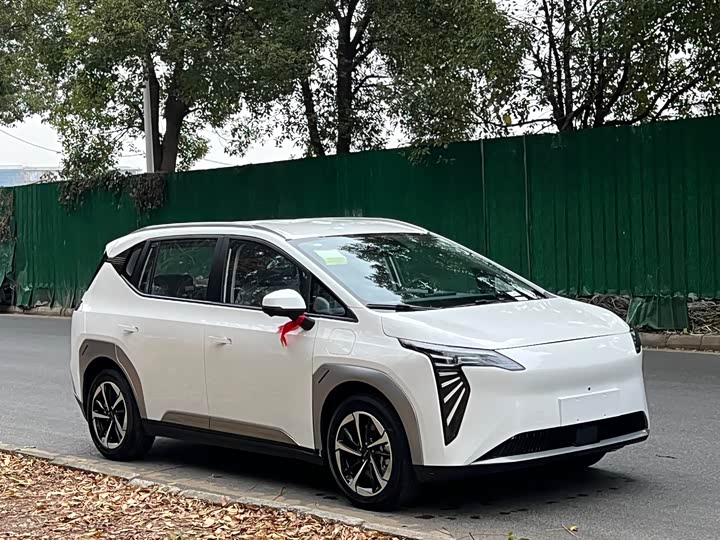 Фото 3 - GAC Aion Y