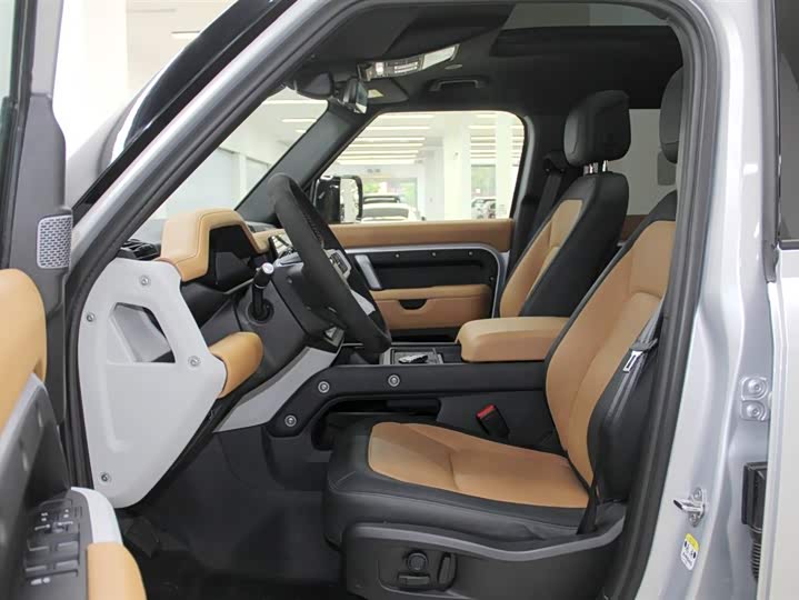 Фото 6 - Land Rover Defender