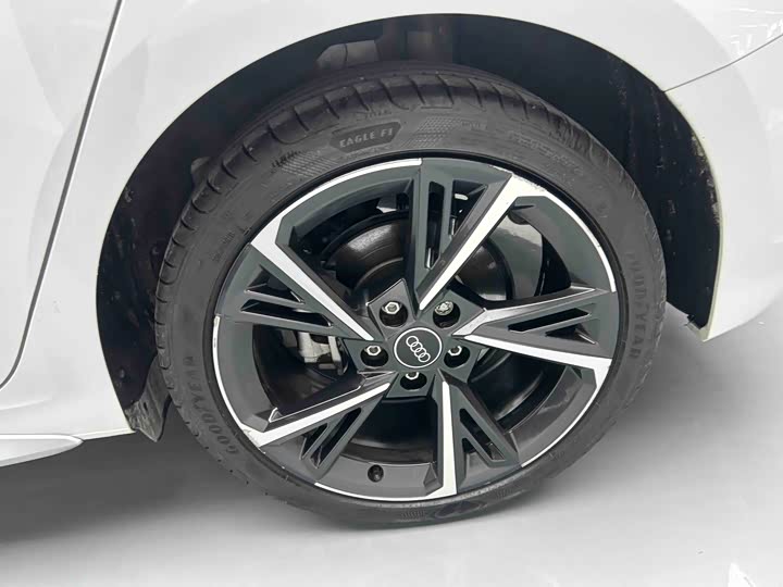 Фото 7 - Audi A3