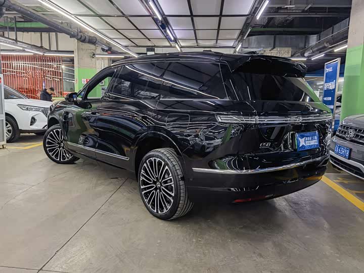 Фото 6 - Nio ES8