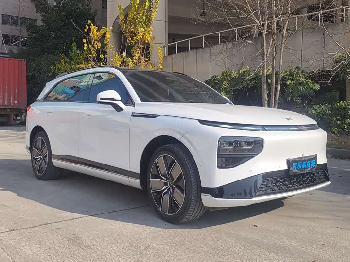 Фото 2 - XPeng G9