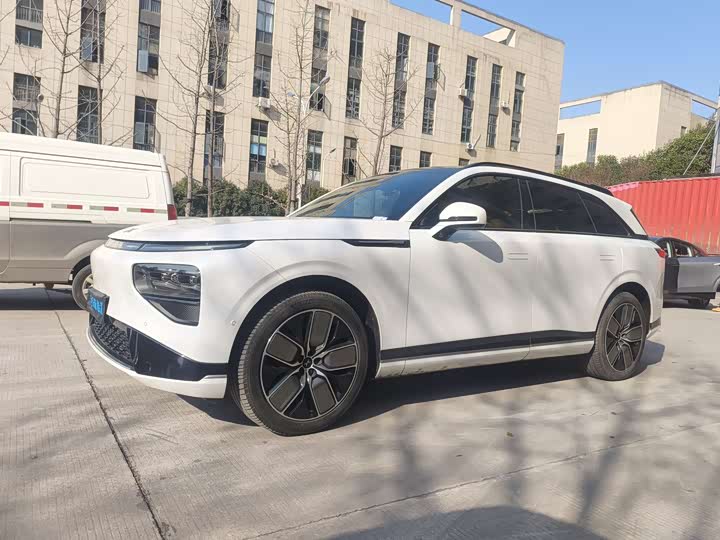 Фото 4 - XPeng G9