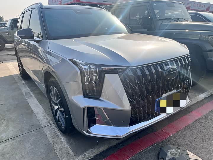 Фото 3 - GAC Trumpchi GS8