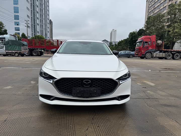 Фото 2 - Mazda 3 (Axela)