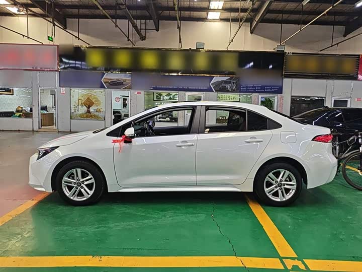 Фото 5 - Toyota Levin