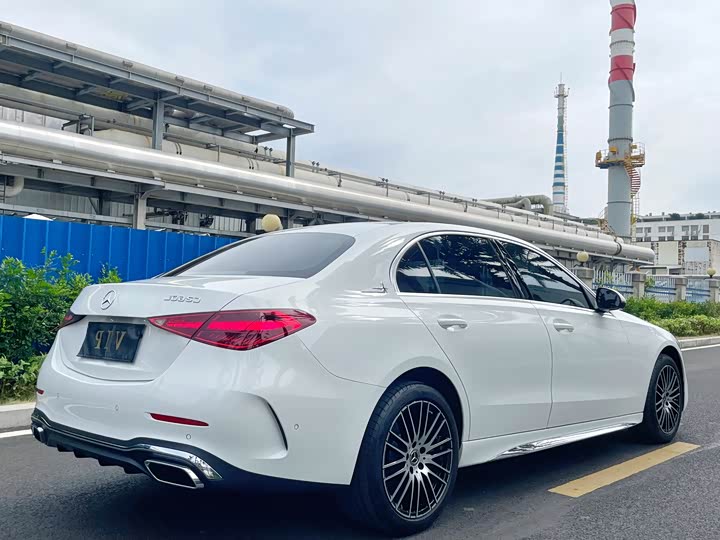 Фото 8 - Mercedes-Benz C-Class