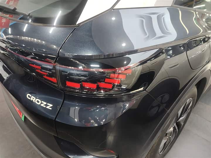 Фото 8 - Volkswagen ID.4 Crozz