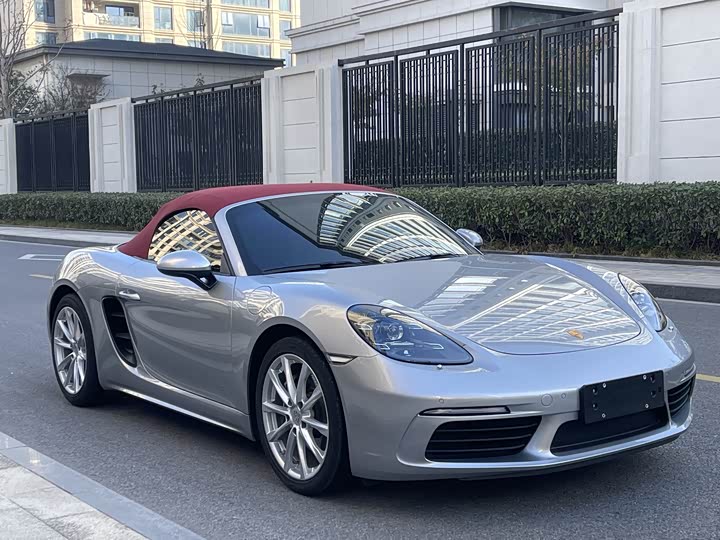 Фото 4 - Porsche 718