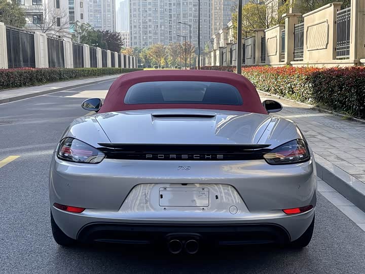 Фото 7 - Porsche 718