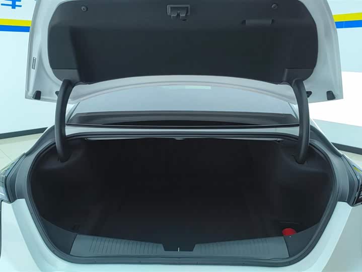 Фото 4 - Cadillac CT4