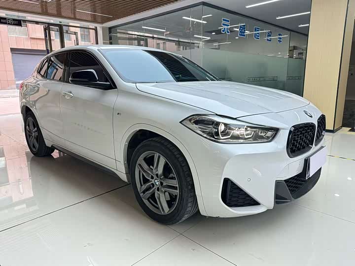 Фото 3 - BMW X2