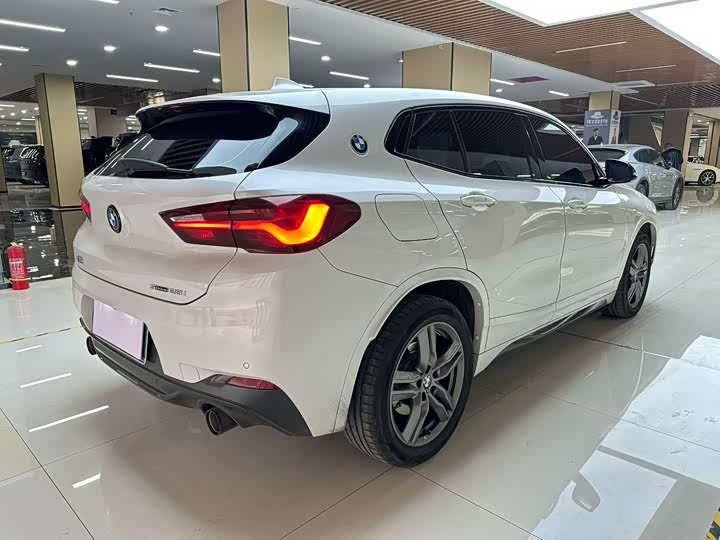 Фото 7 - BMW X2