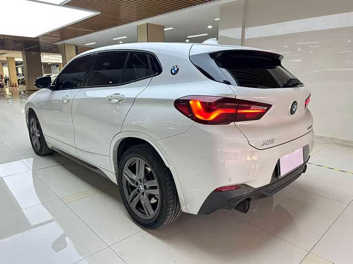 Фото 9 - BMW X2