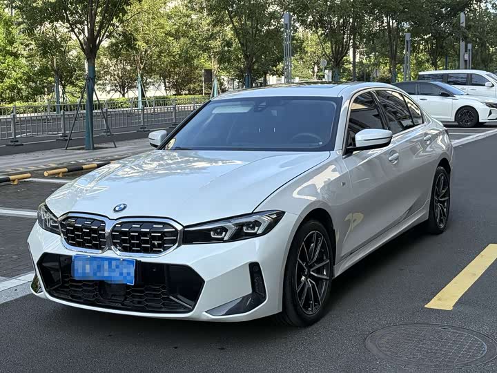 Фото 1 - BMW 3 Series