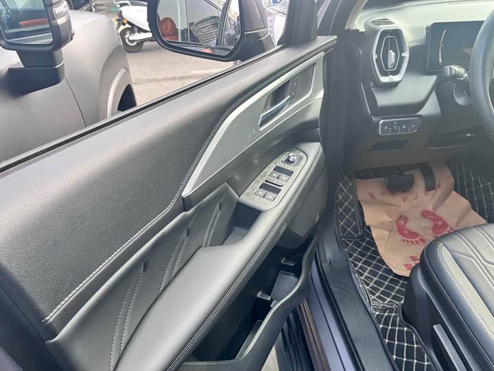 Фото 6 - Haval H5