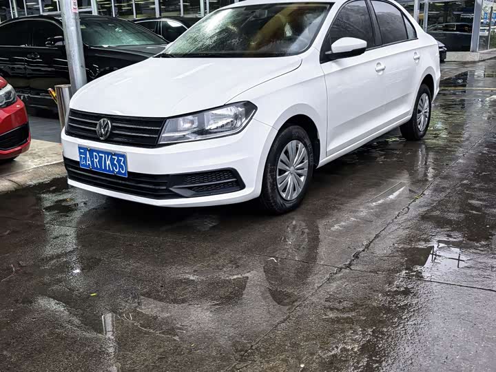 Фото 2 - Volkswagen Santana