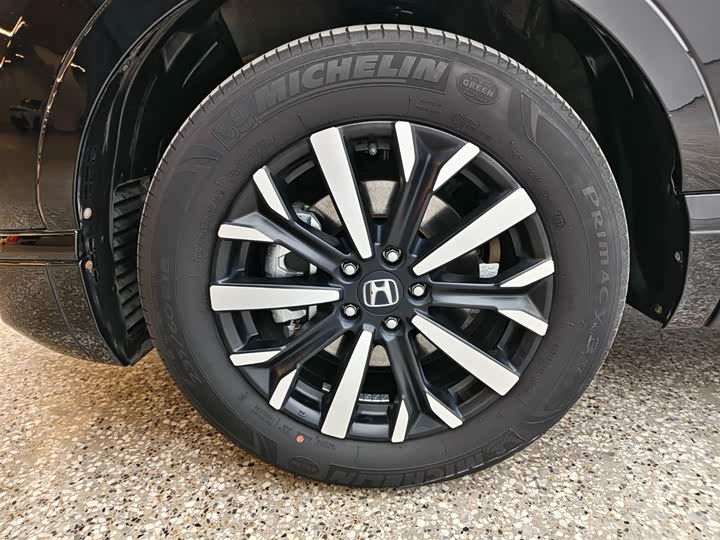 Фото 7 - Honda Breeze