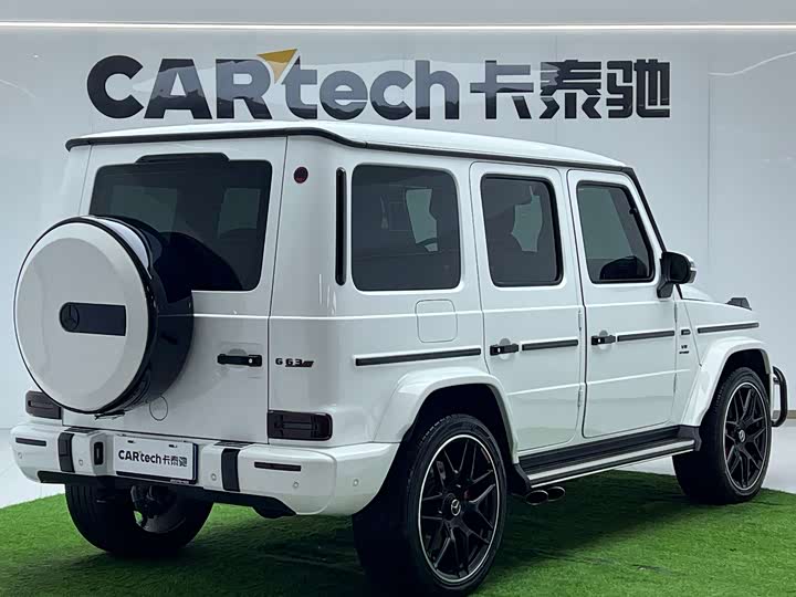 Фото 3 - Mercedes-Benz G-Class AMG