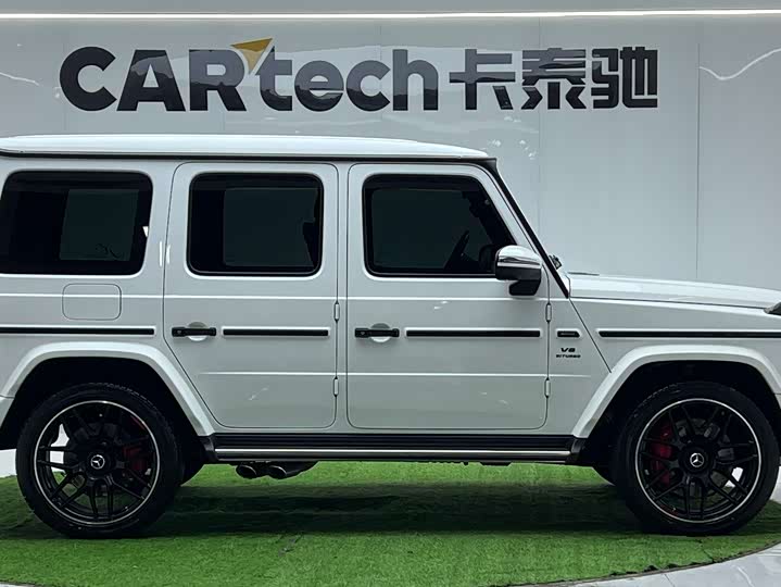 Фото 6 - Mercedes-Benz G-Class AMG