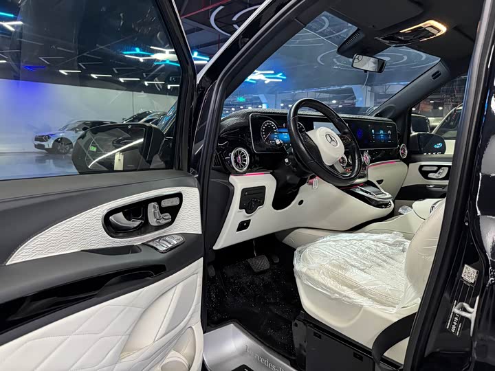 Фото 4 - Mercedes-Benz Vito