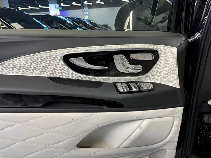 Фото 6 - Mercedes-Benz Vito