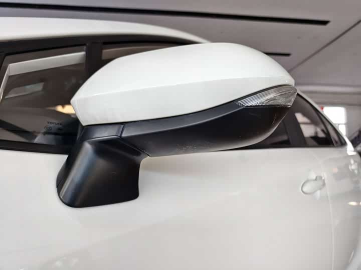 Фото 6 - Toyota Levin