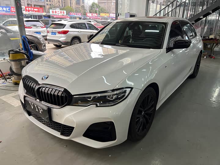 Фото 1 - BMW 3 Series