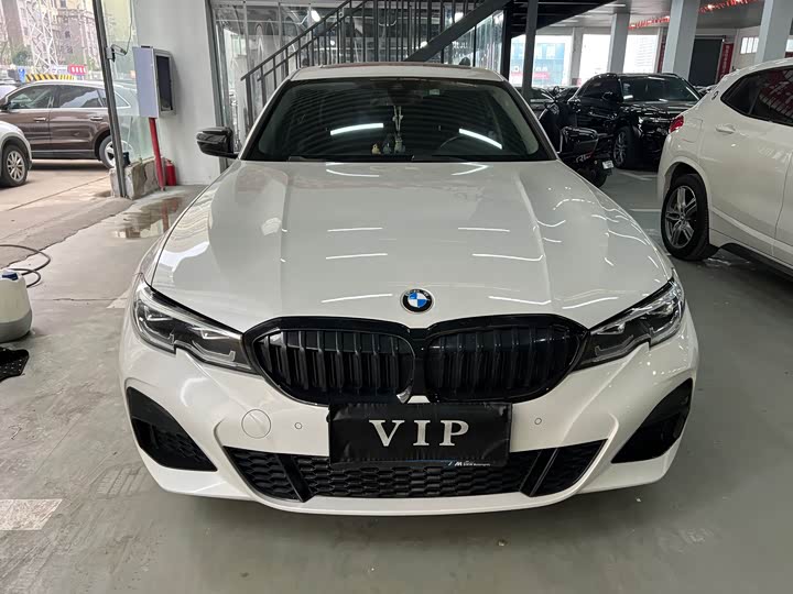 Фото 2 - BMW 3 Series