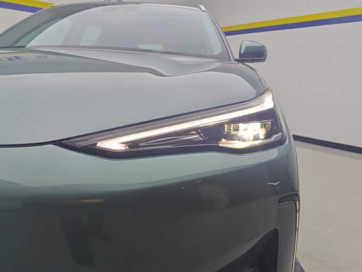 Фото 5 - Geely Galaxy E5