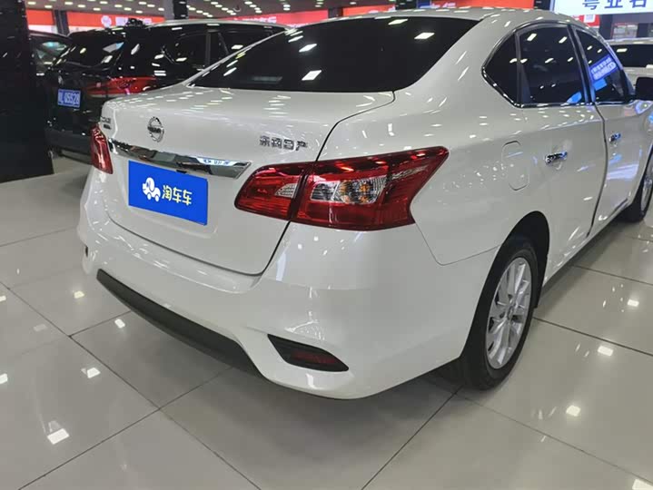 Фото 3 - Nissan Sylphy