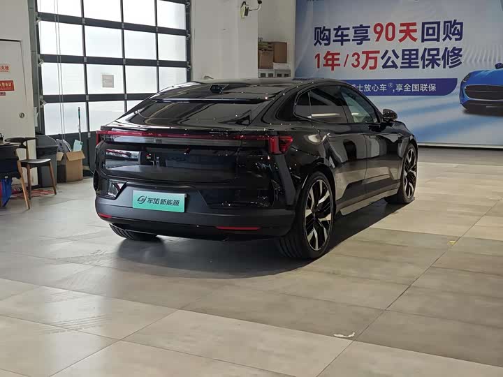 Фото 9 - Polestar 4