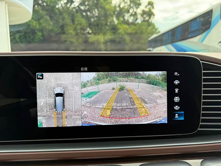 Фото 9 - Mercedes-Benz Maybach GLS