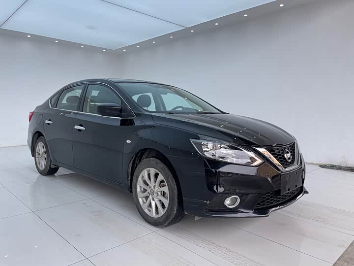 Фото 3 - Nissan Sylphy