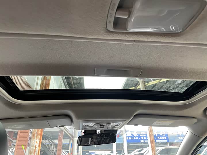 Фото 5 - Nissan Sylphy