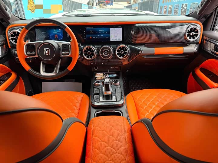 Фото 5 - Tank 300