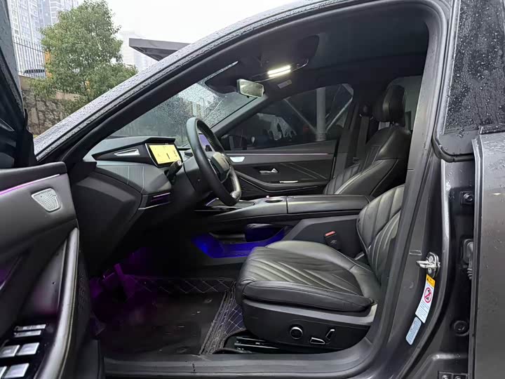 Фото 8 - Changan Deepal SL03