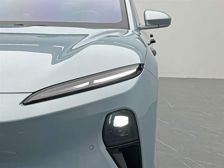 Фото 9 - Nio ET5