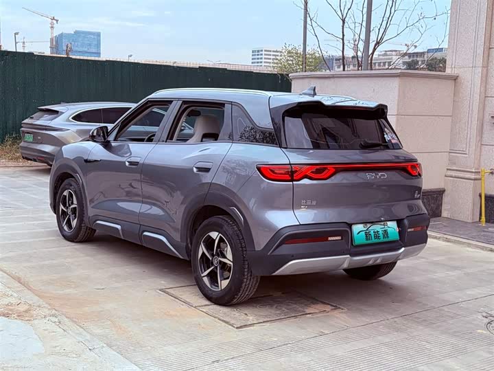 Фото 9 - BYD Yuan Up