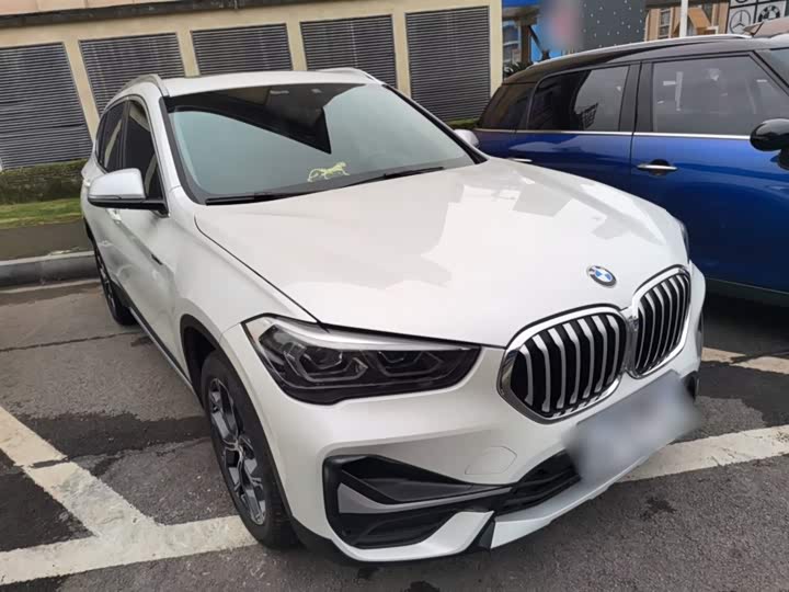 Фото 4 - BMW X1